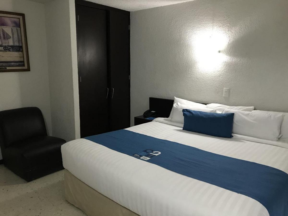 Hotel Ros Gaud Cordoba Exterior photo